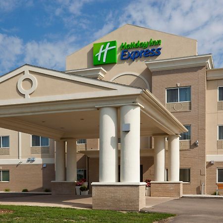 Holiday Inn Express Devils Lake By Ihg Ngoại thất bức ảnh